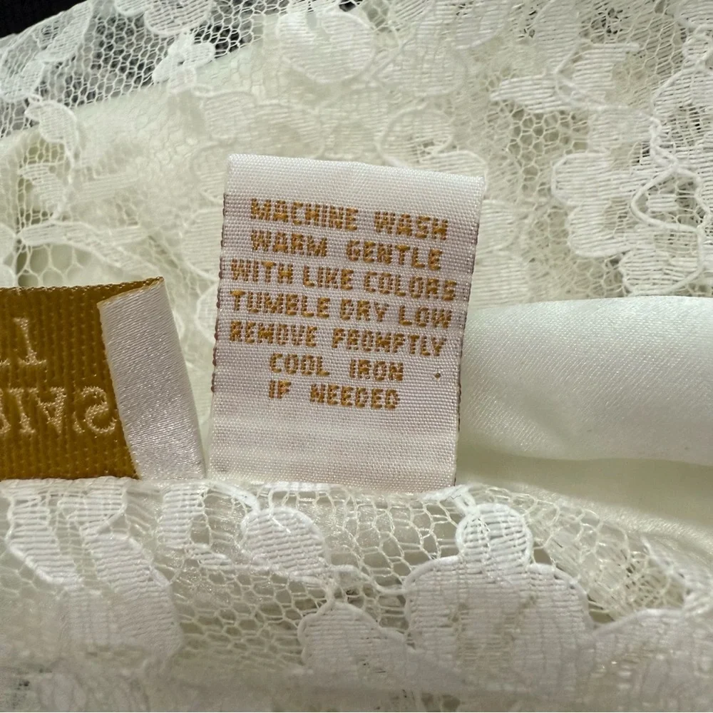 Victoria Secret Vintage Gold Label Lace‎ with Satin collar Top Size Medium
